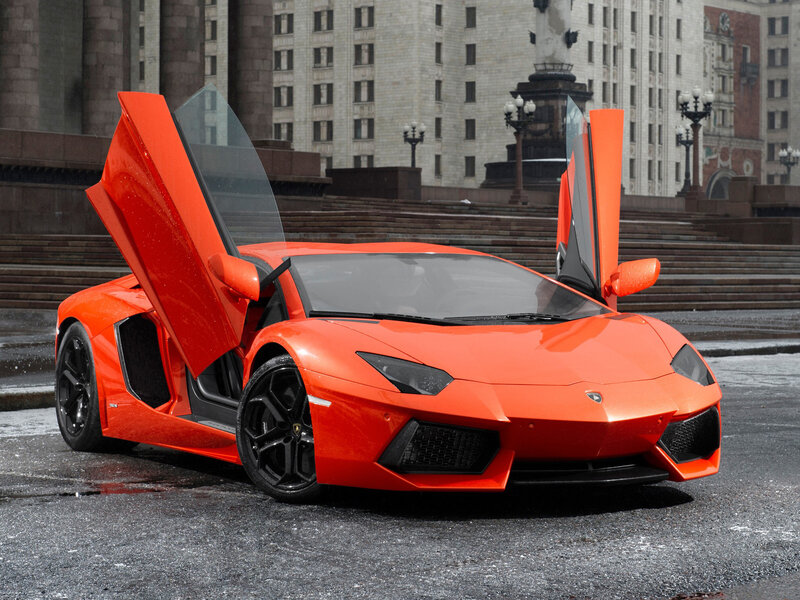 Lamborghini Aventador LP700-4